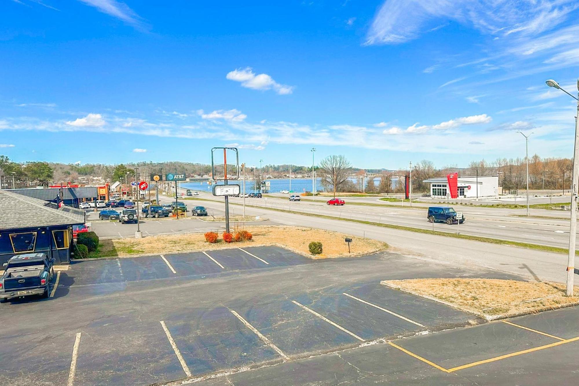 Regal Inn Guntersville By Oyo Hwy 431 エクステリア 写真