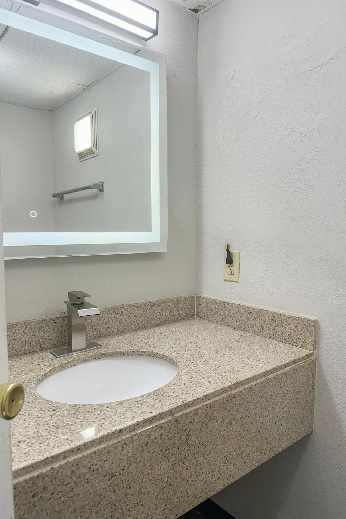 Regal Inn Guntersville By Oyo Hwy 431 エクステリア 写真